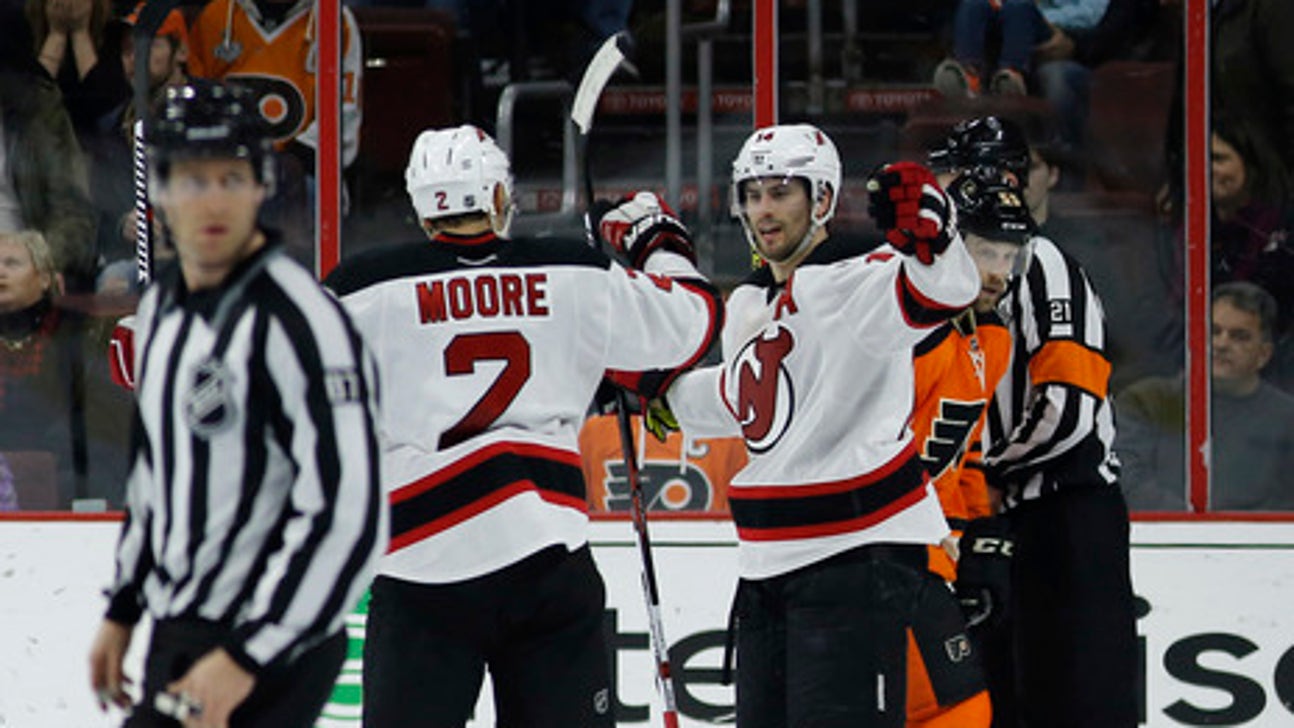 Henrique's overtime goal lifts Devils over Flyers 2-1