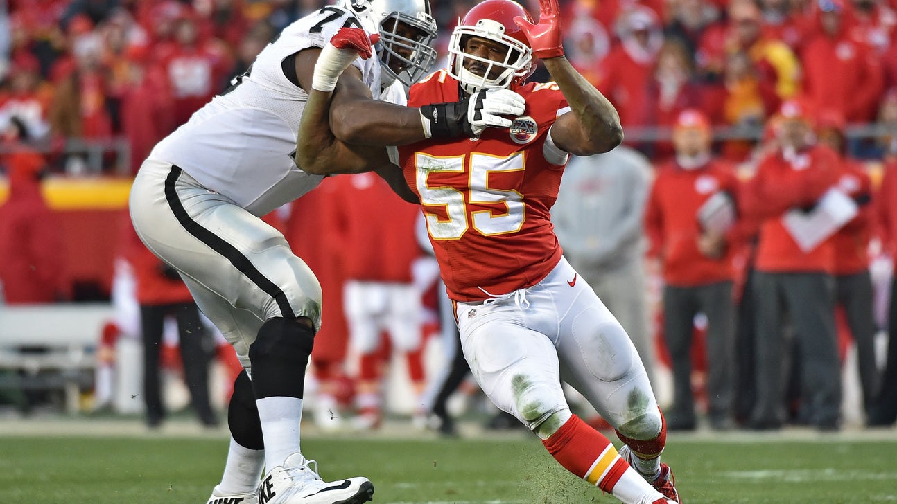 Chiefs unveil their color rush uniforms (Photo)