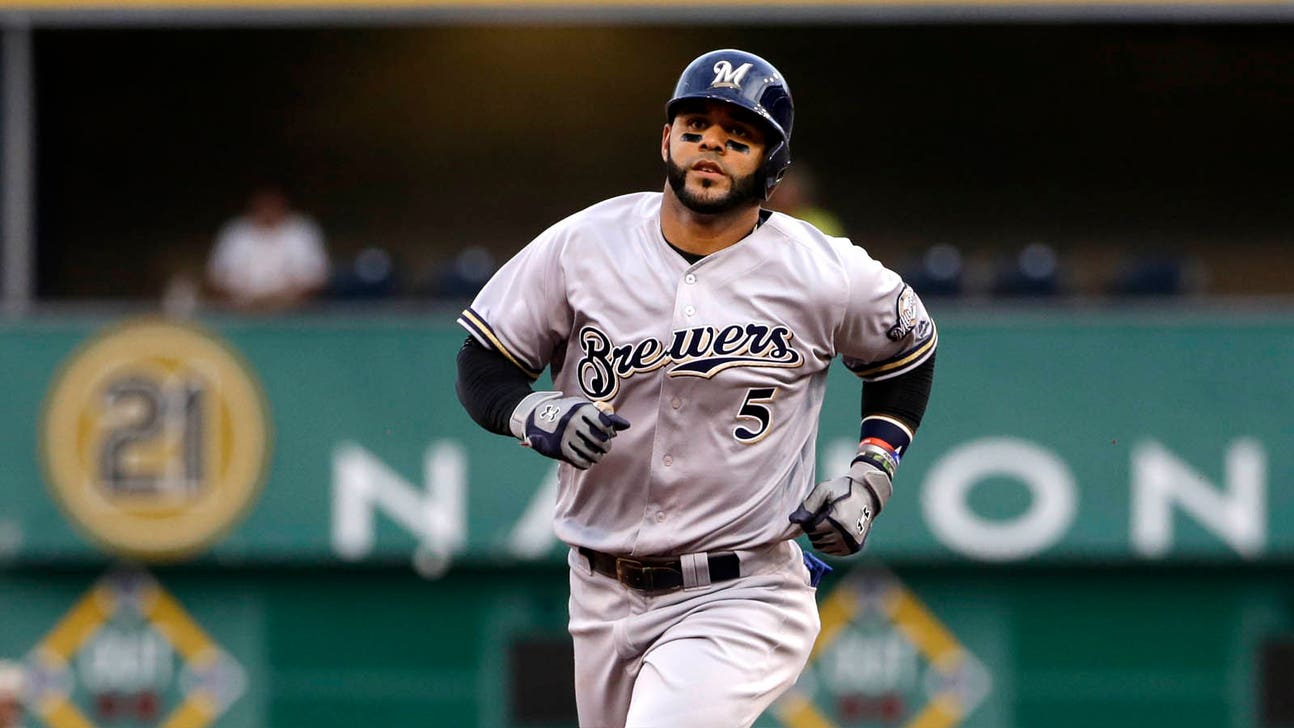 Brewers' Villar hits unique milestone