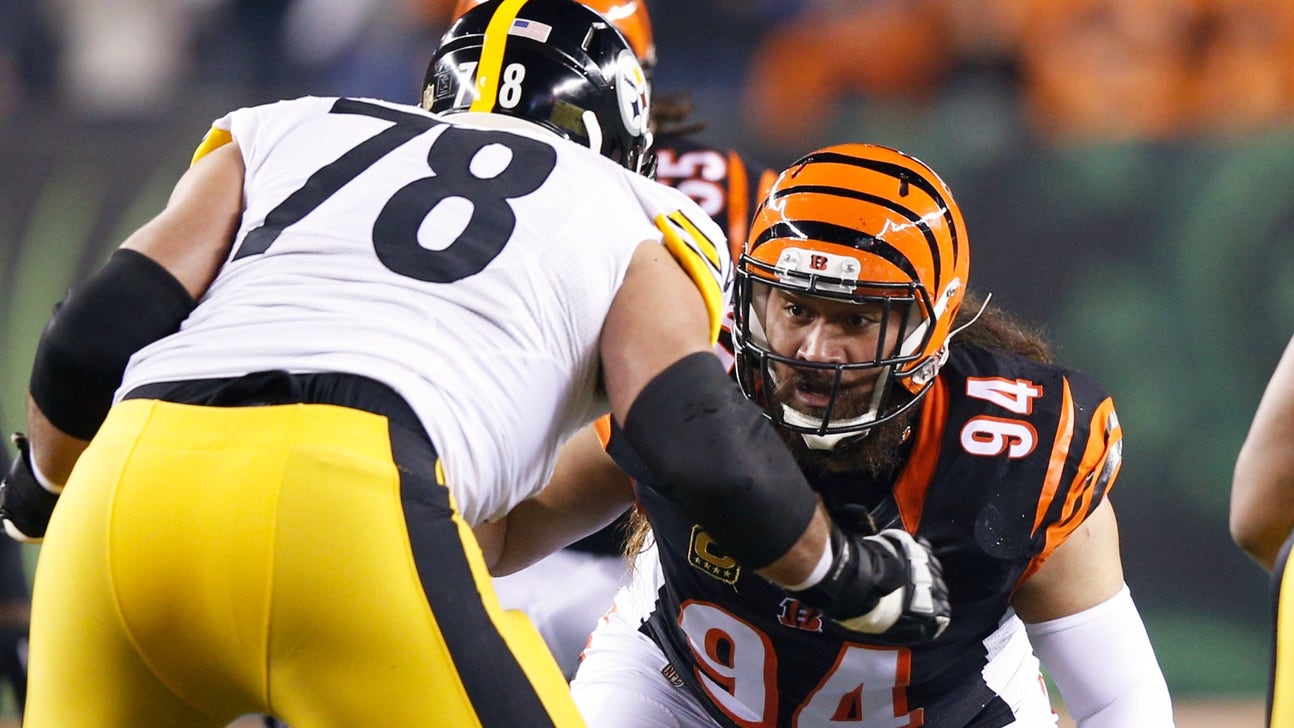 Bengals DE Domata Peko actually called the Steelers 'pieces of bleep'