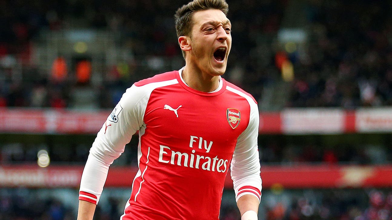 Arsene Wenger insists Mesut Ozil is returning to his best form