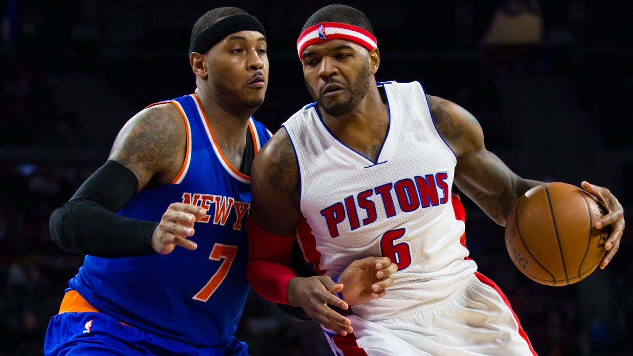 Pistons' Smith tries to get rolling against Bucks