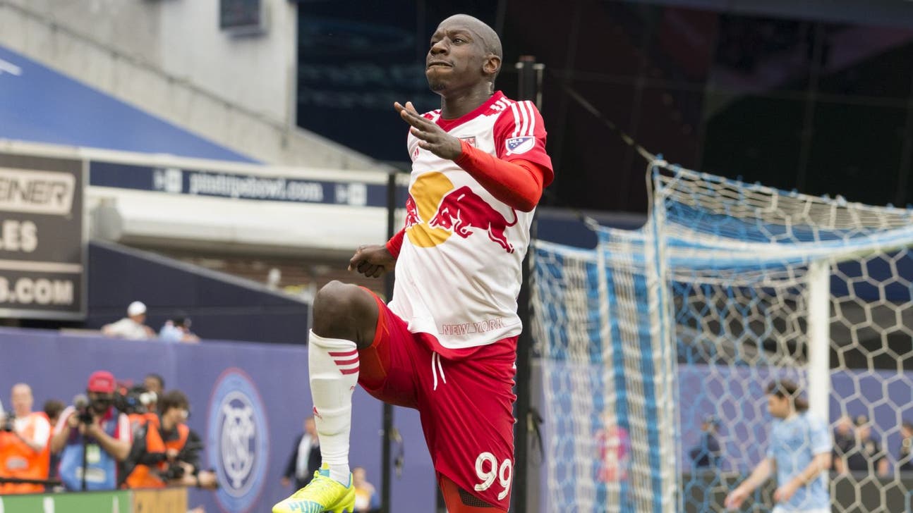 Wright-Phillips breaks MLS hat trick record in win over Toronto