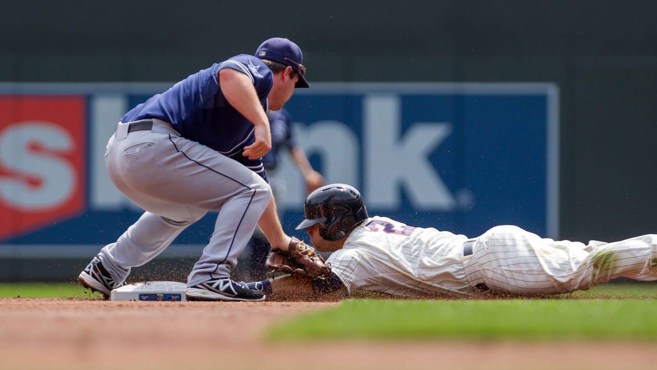 Padres come back, beat Twins 5-4 in extra innings