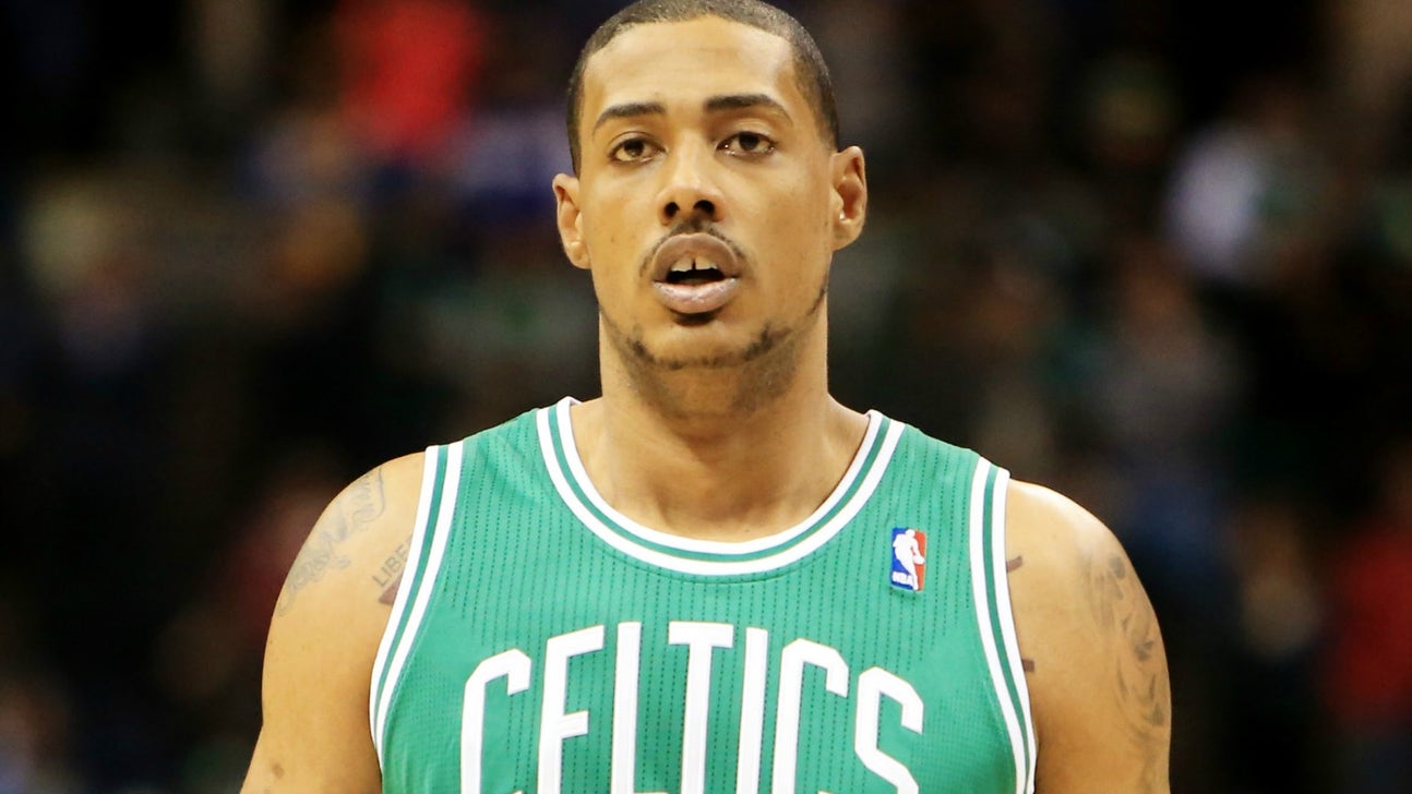 Former Syracuse star Fab Melo dies at age 26