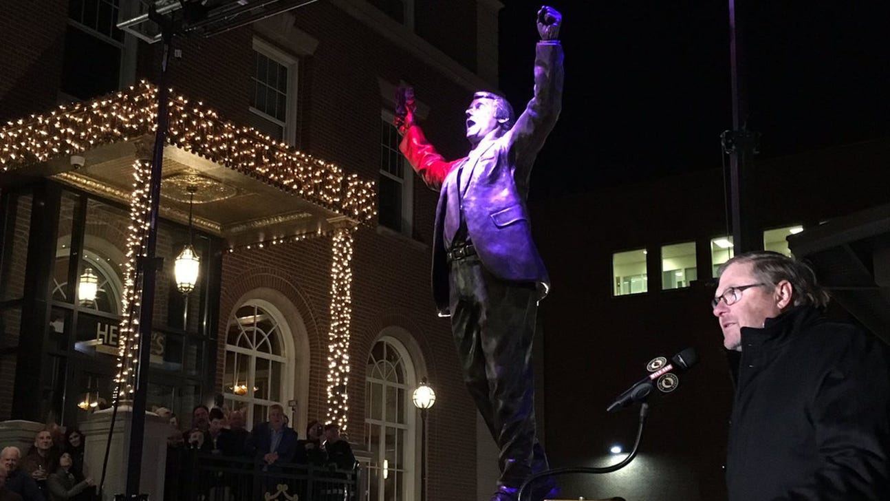 New Herb Brooks statue illuminates St. Paul