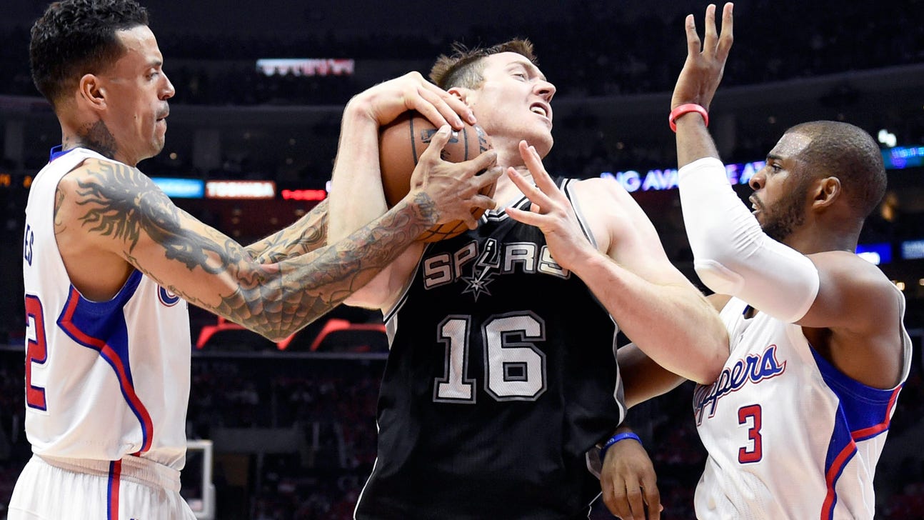 Report: Pistons sign Aron Baynes away from Spurs