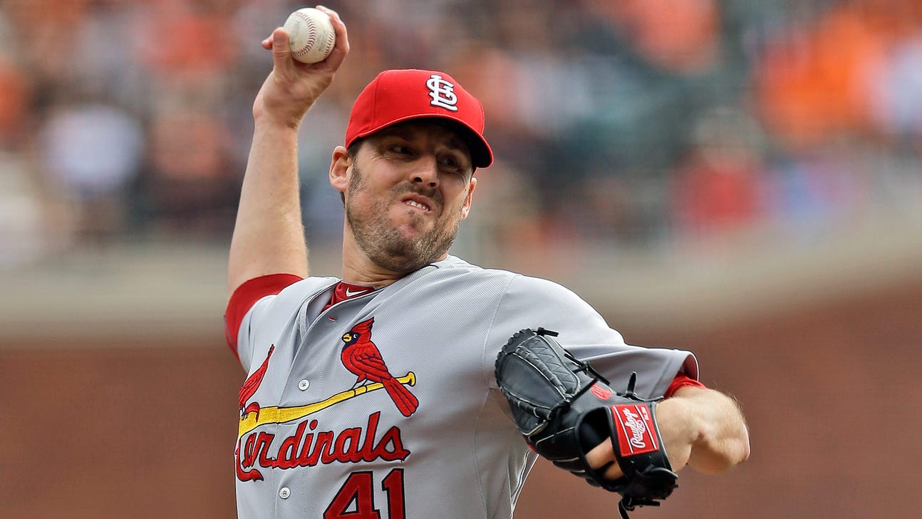 Cardinals officially keep John Lackey at minimum salary