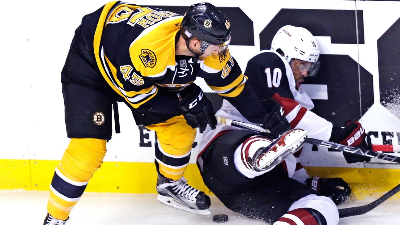 Coach Claude Julien offers good news on pair of injured Bruins