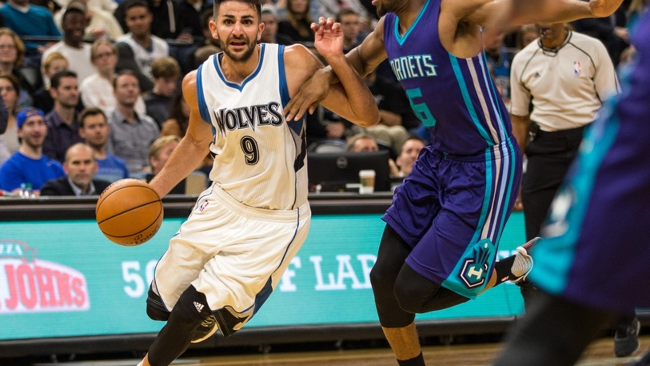Charlotte Hornets Waive Mike Tobey, Rasheed Sulaimon, and Perry Ellis