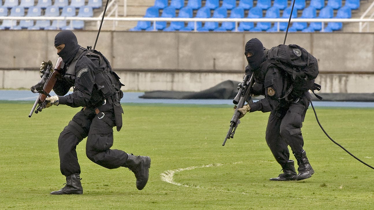 Brazil sniper alerted during World Cup opener in Sao Paulo
