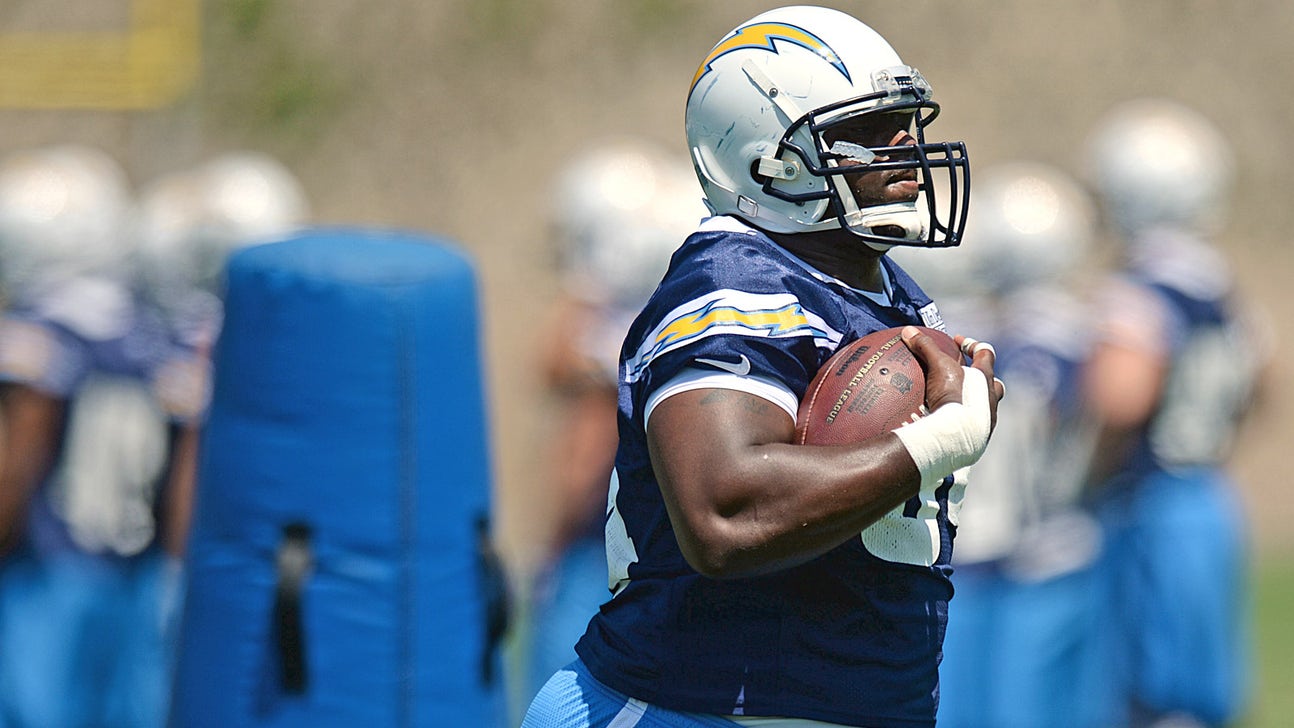 WATCH: Chargers star Corey Liuget goes mansion shopping