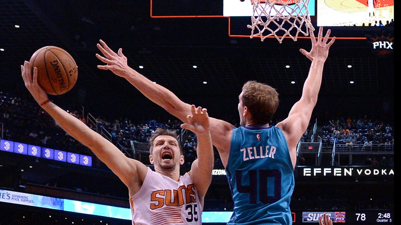 Suns try to take winning formula on road to Charlotte