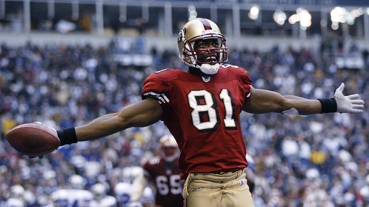 Terrell Owens defends infamous celebration on Cowboys' star