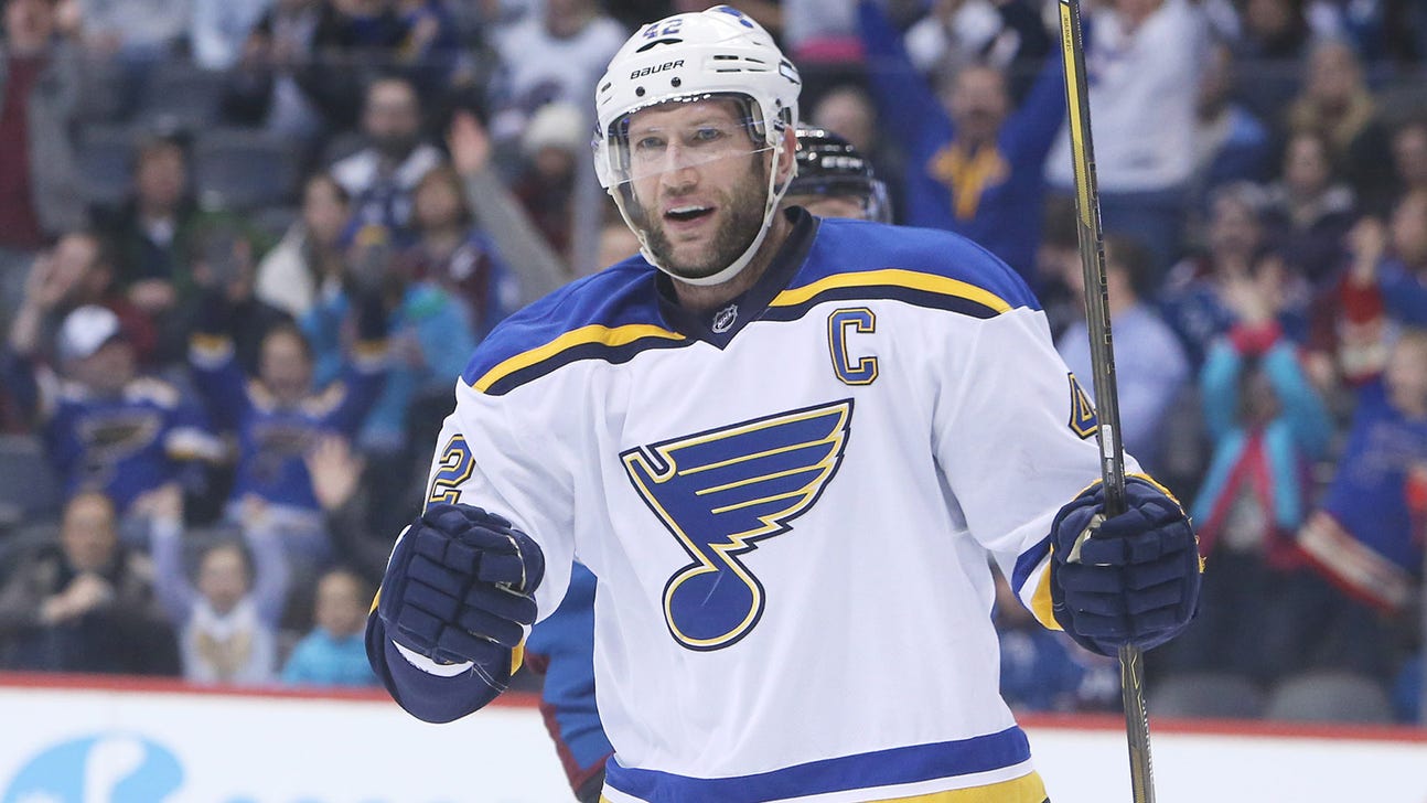 Hitchcock says Blues 'are not closing out games'