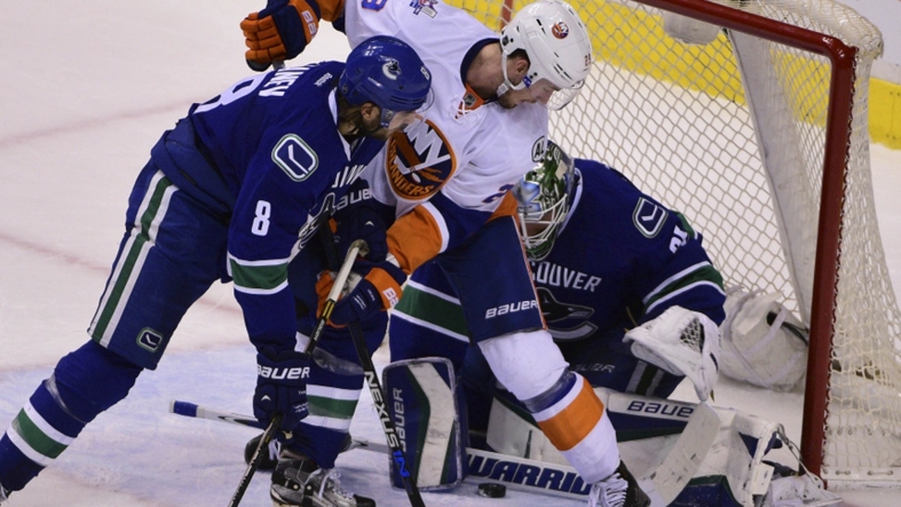 New York Islanders vs. Vancouver Canucks live stream: Watch online