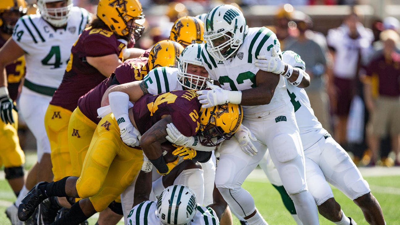 Gophers claw past Ohio, 27-24