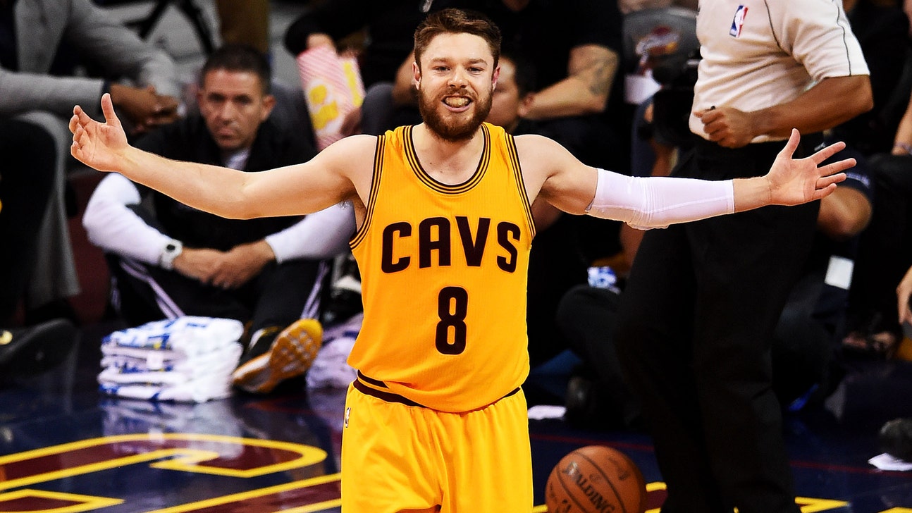 Matthew Dellavedova agrees to one-year deal with Cavs