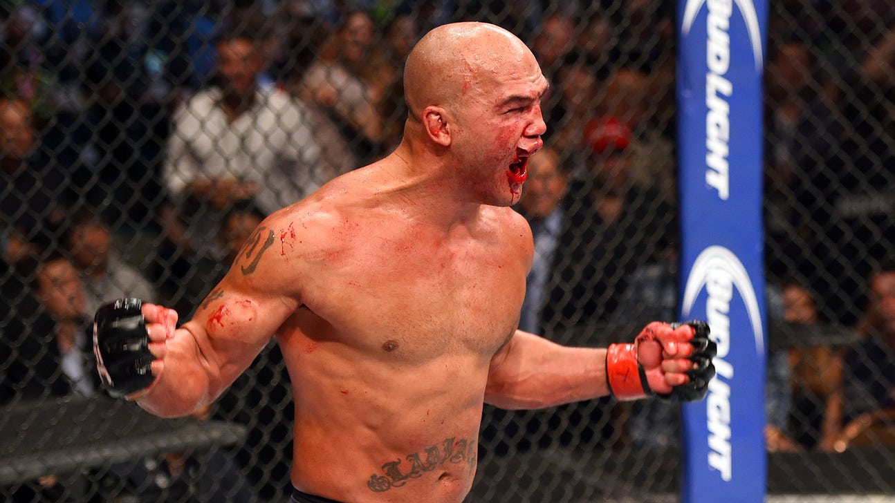 Lawler hopes to return at UFC 195 against Condit on Jan. 2