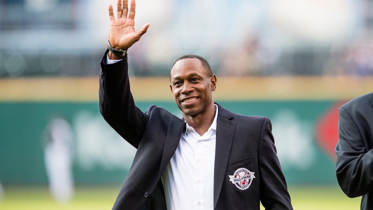 Cleveland fan gives up plane ticket so Kenny Lofton can throw first pitch at World Series