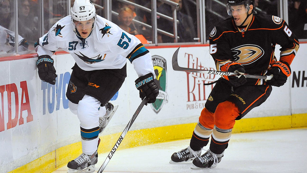 Sharks end skid in fight-filled 4-1 win over Ducks