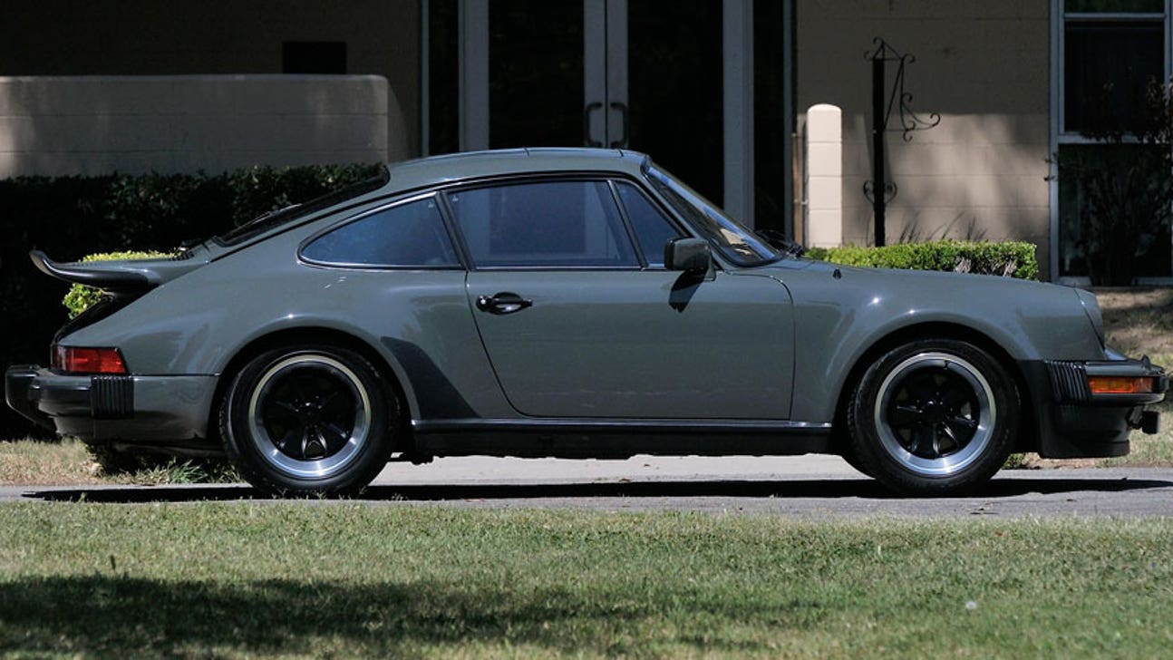 Steve McQueen's Porsche 930 Turbo sells for $1.95 million