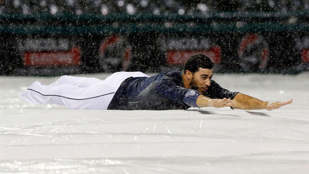 Indians turn tarp into giant Slip 'N Slide