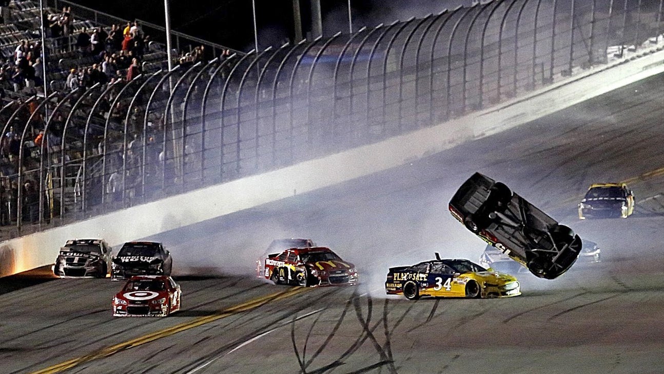 Denny Hamlin grabs win in wild finish to second Duel
