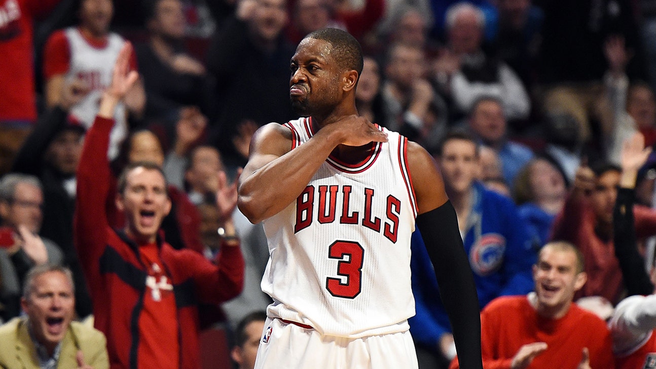 Dwyane Wade fined $25,000 for throat-slash gesture