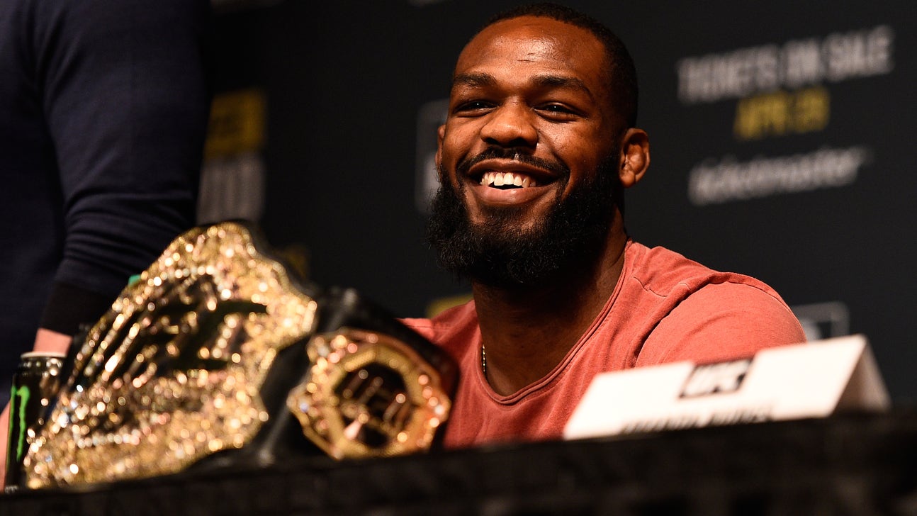 Jon Jones submits Dan Henderson at Submission Underground 2