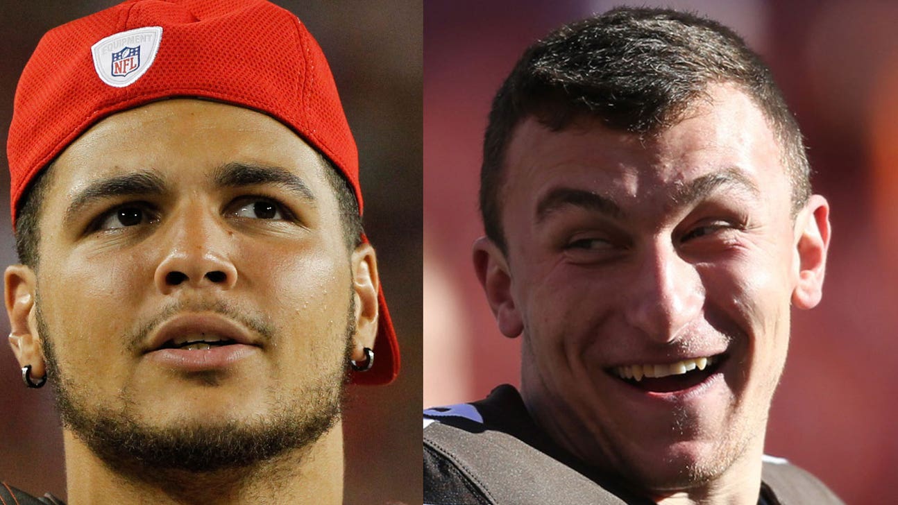 'Best buds' Evans, Manziel swap jerseys after game