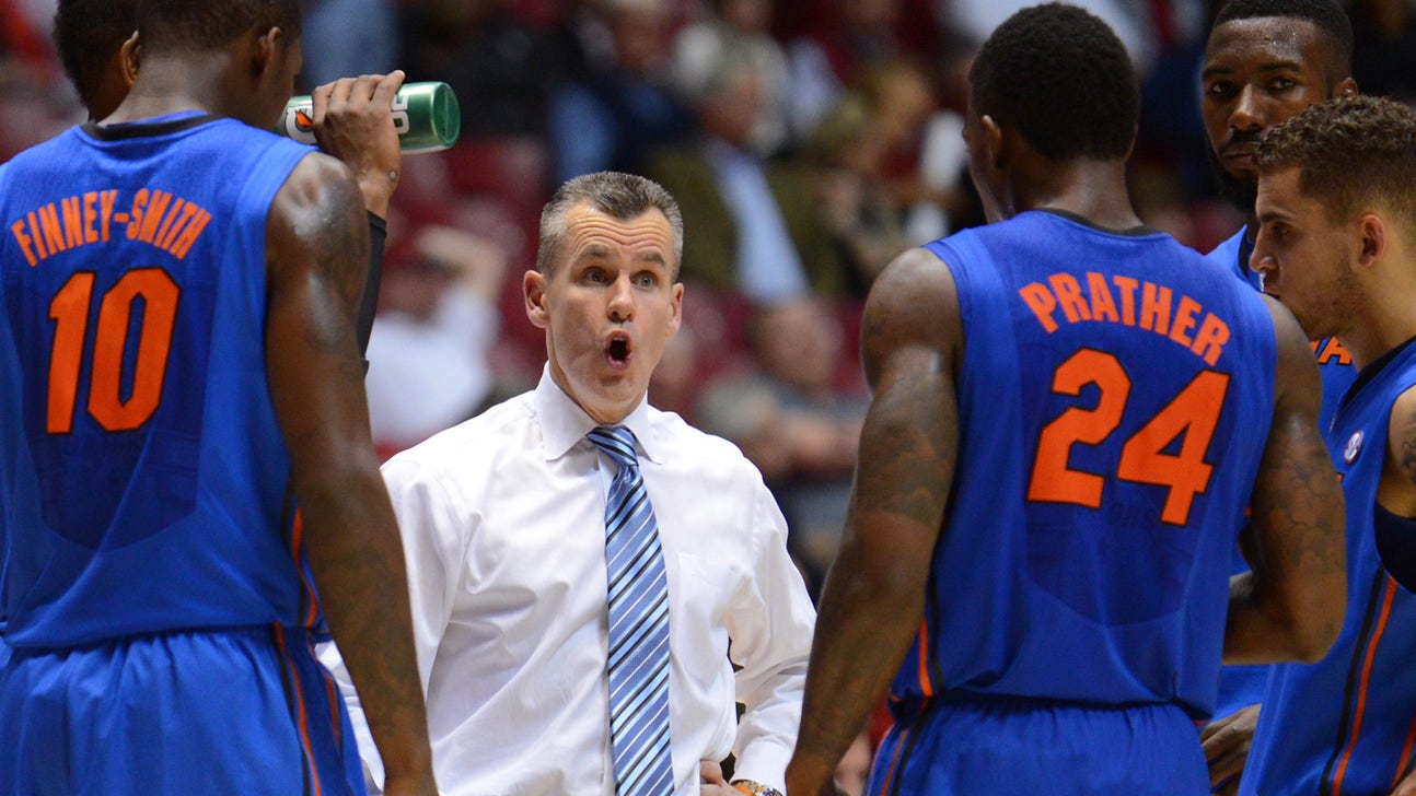 Gators lock up Billy Donovan with three-year extension, raise