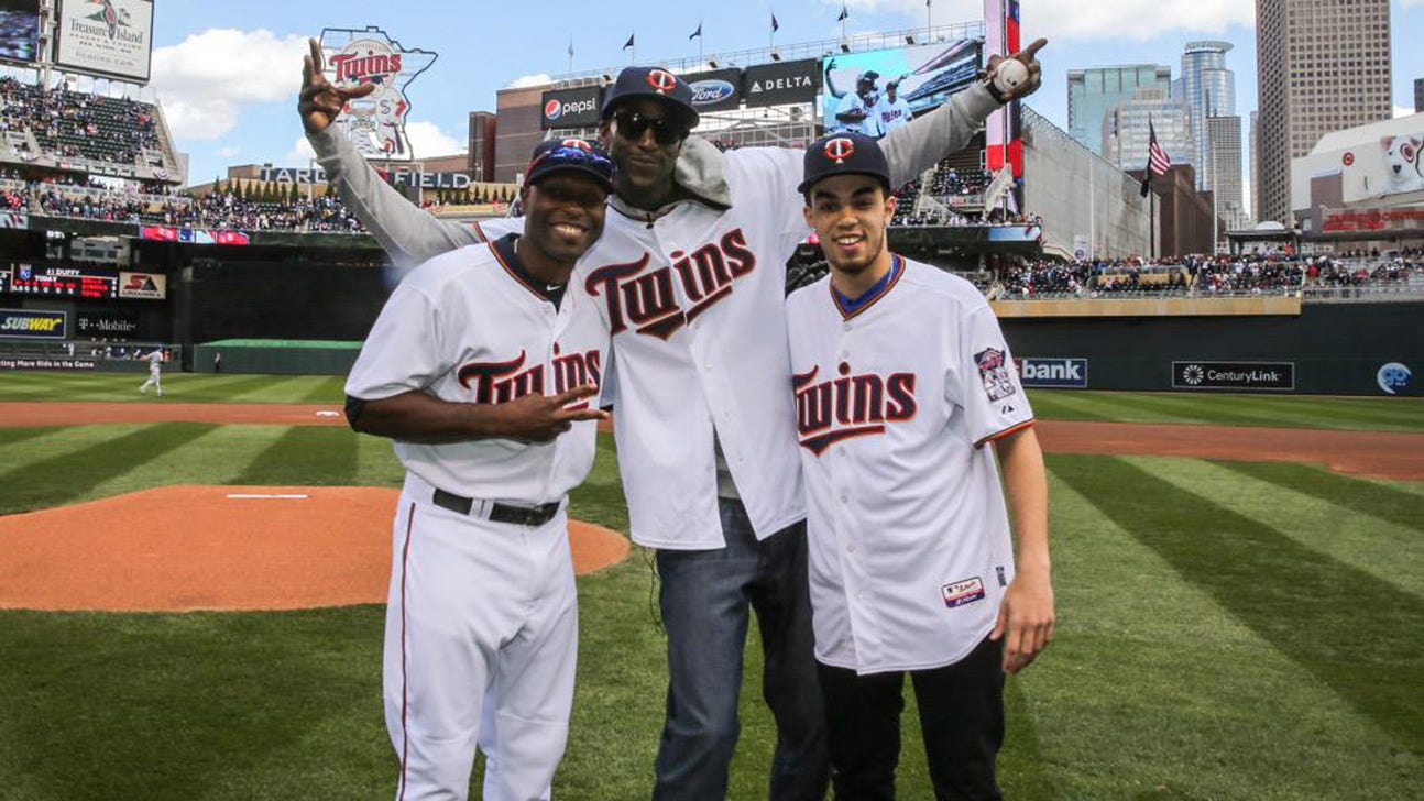 Twins' Hunter says it's 'emotional' playing first home game