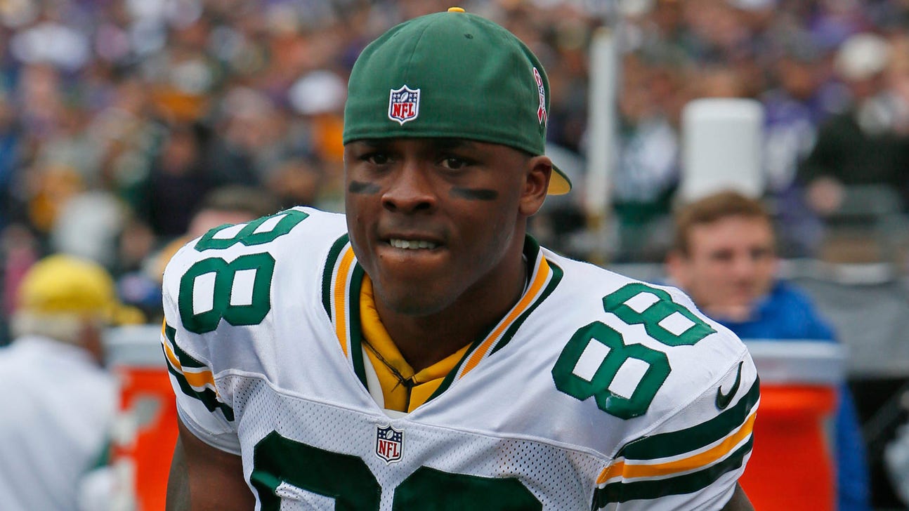 Agent: Finley medically cleared, will begin taking free-agent visits