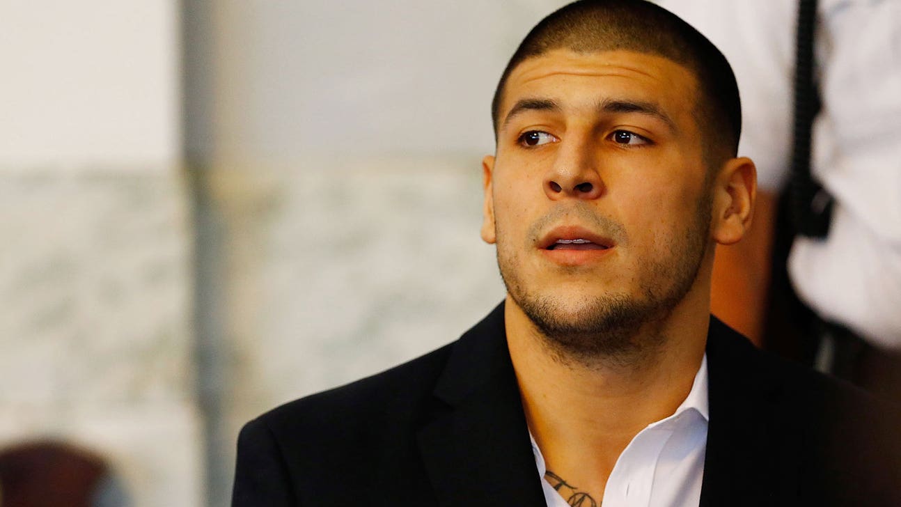 Ex-NFL star Hernandez's trial postponed Monday due to snow