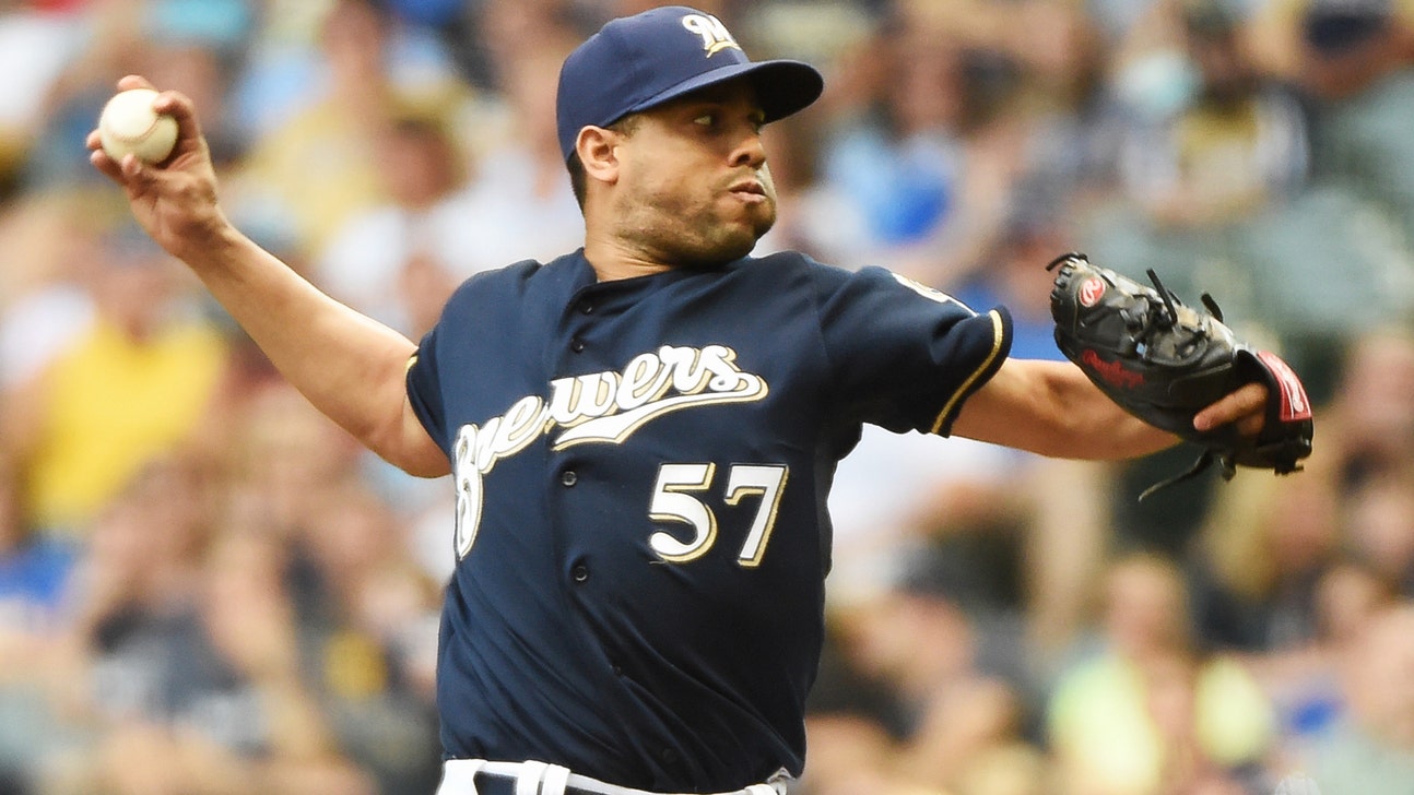 Brewers bring K-Rod back to close once again