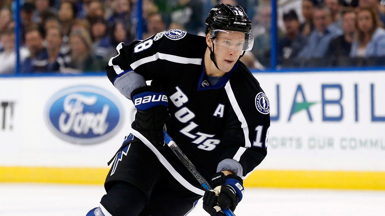 Lightning agree to 5-year, $26.5 million deal with Ondrej Palat