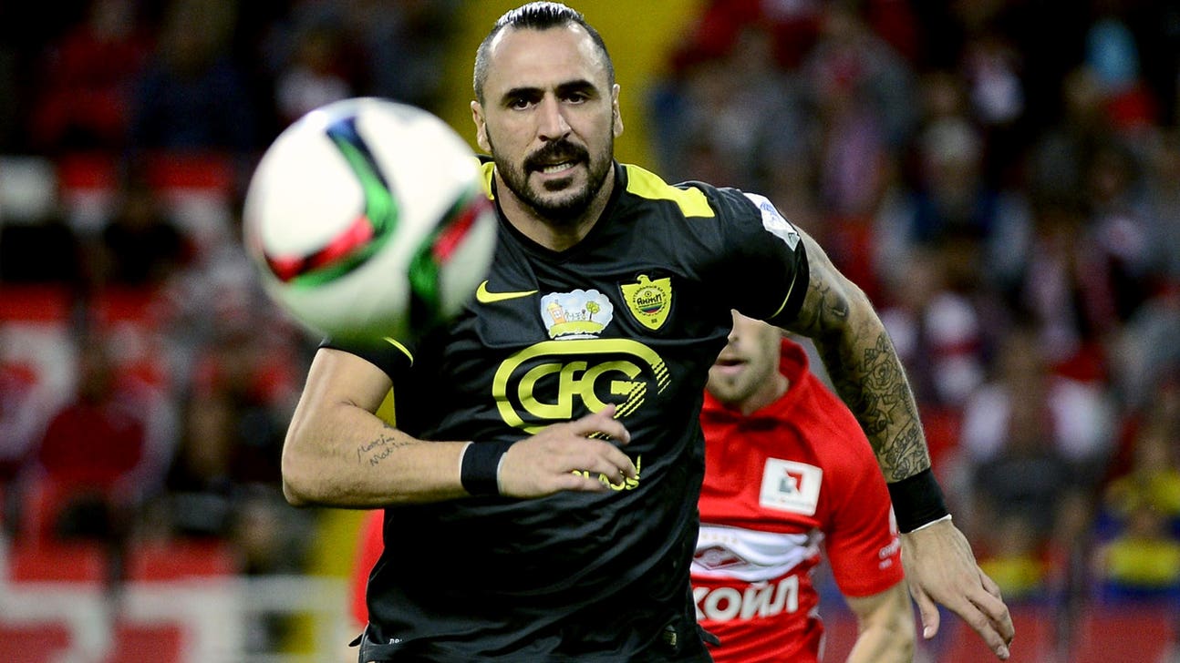 Portugal striker Almeida signs for Bundesliga side Hannover