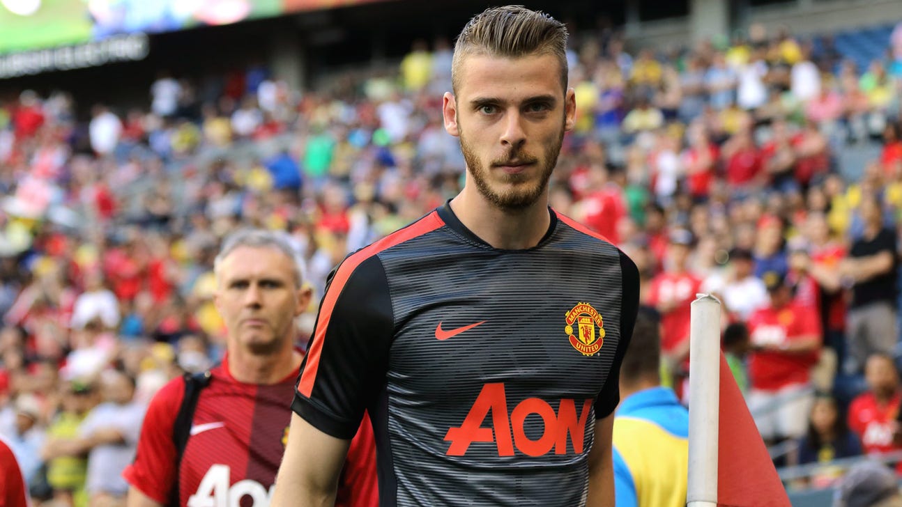 Schweinsteiger set to miss Barca clash, De Gea to play