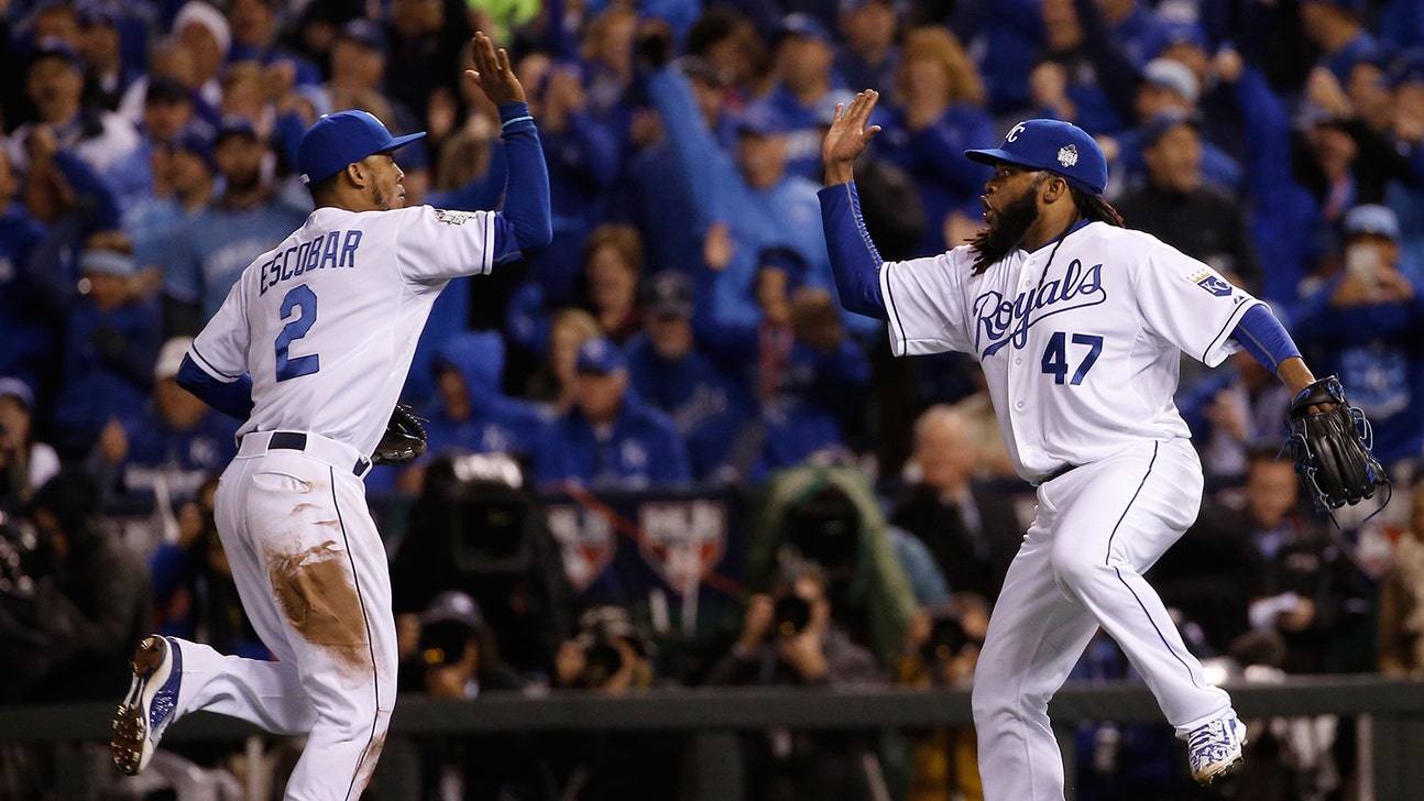 Cueto's two-hitter sends Royals over Mets for 2-0 Series lead