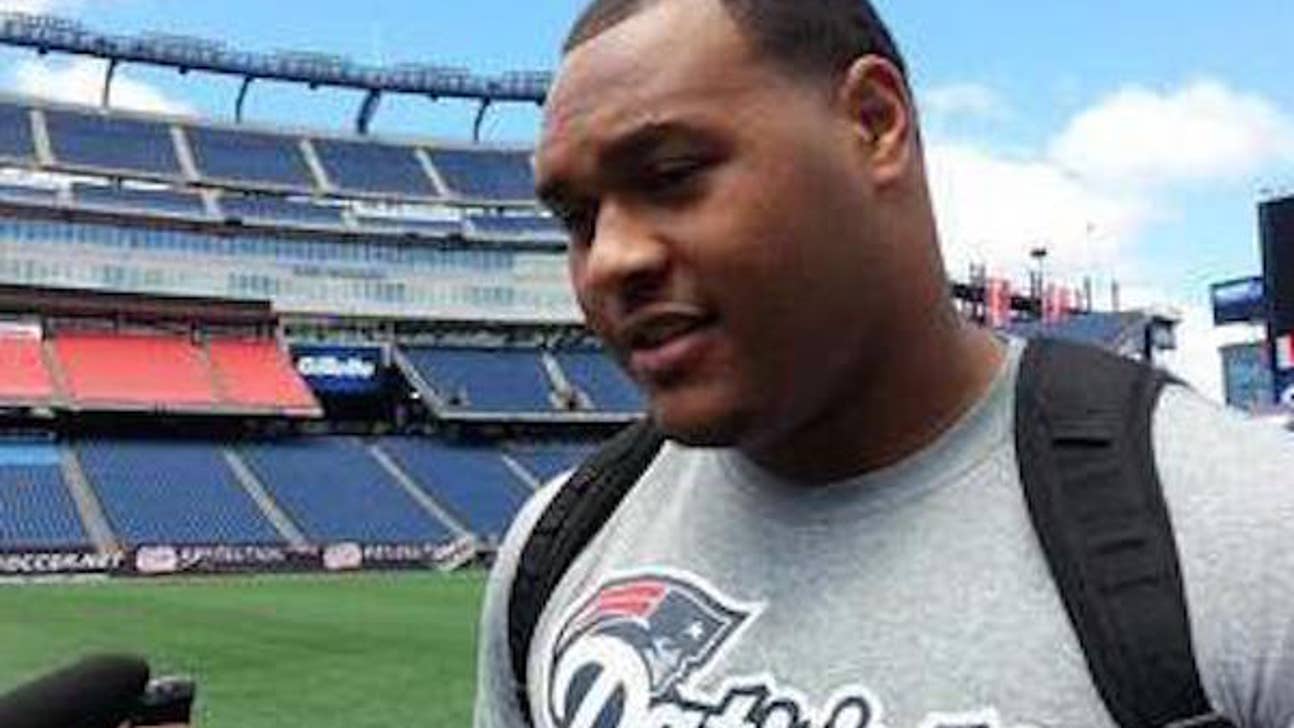 Report: Heart attack prompted Armstead's retirement