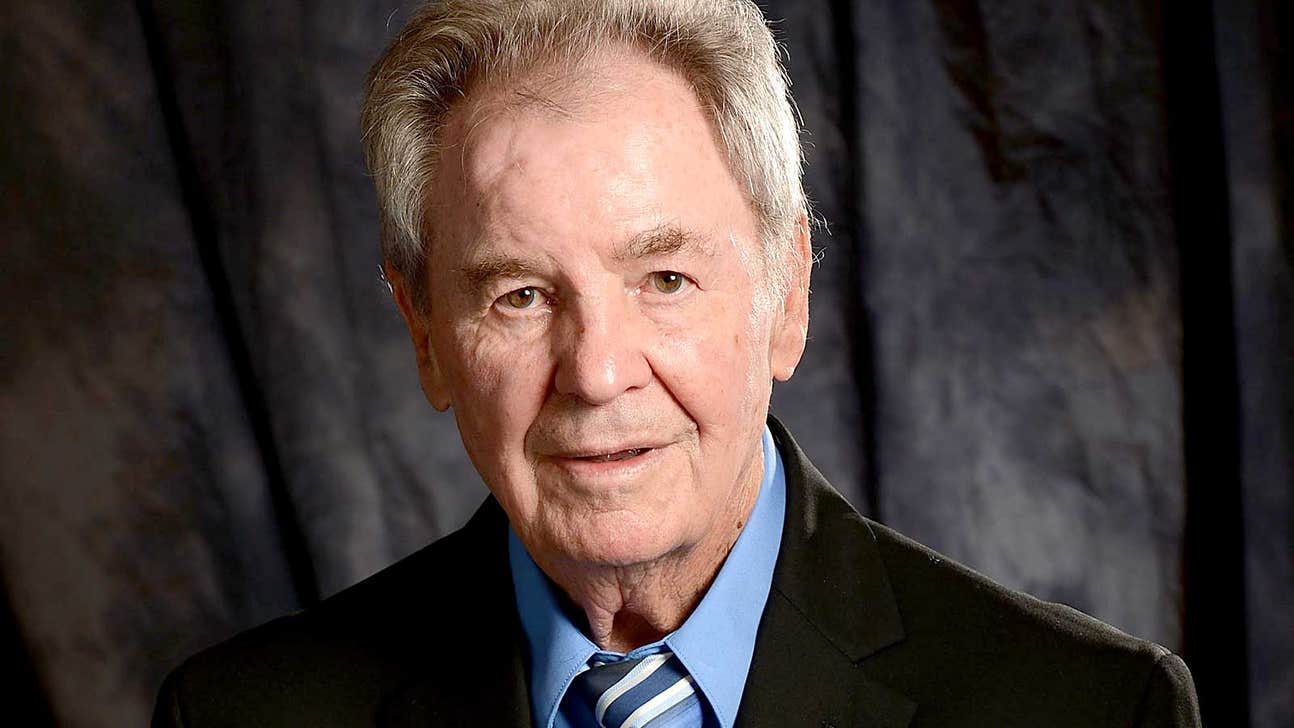 'True voice of NASCAR,' broadcaster Barney Hall dies