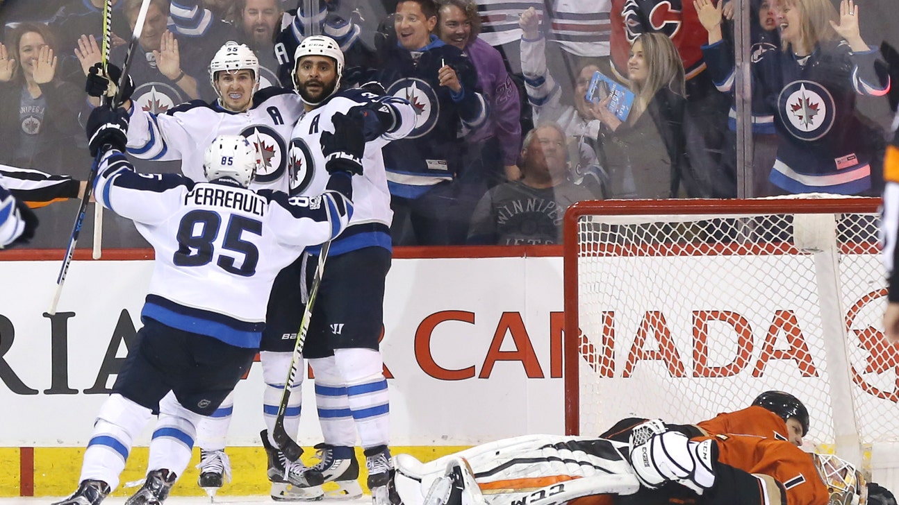 Scheifele's game-winner lifts Jets over Ducks in OT, 4-3