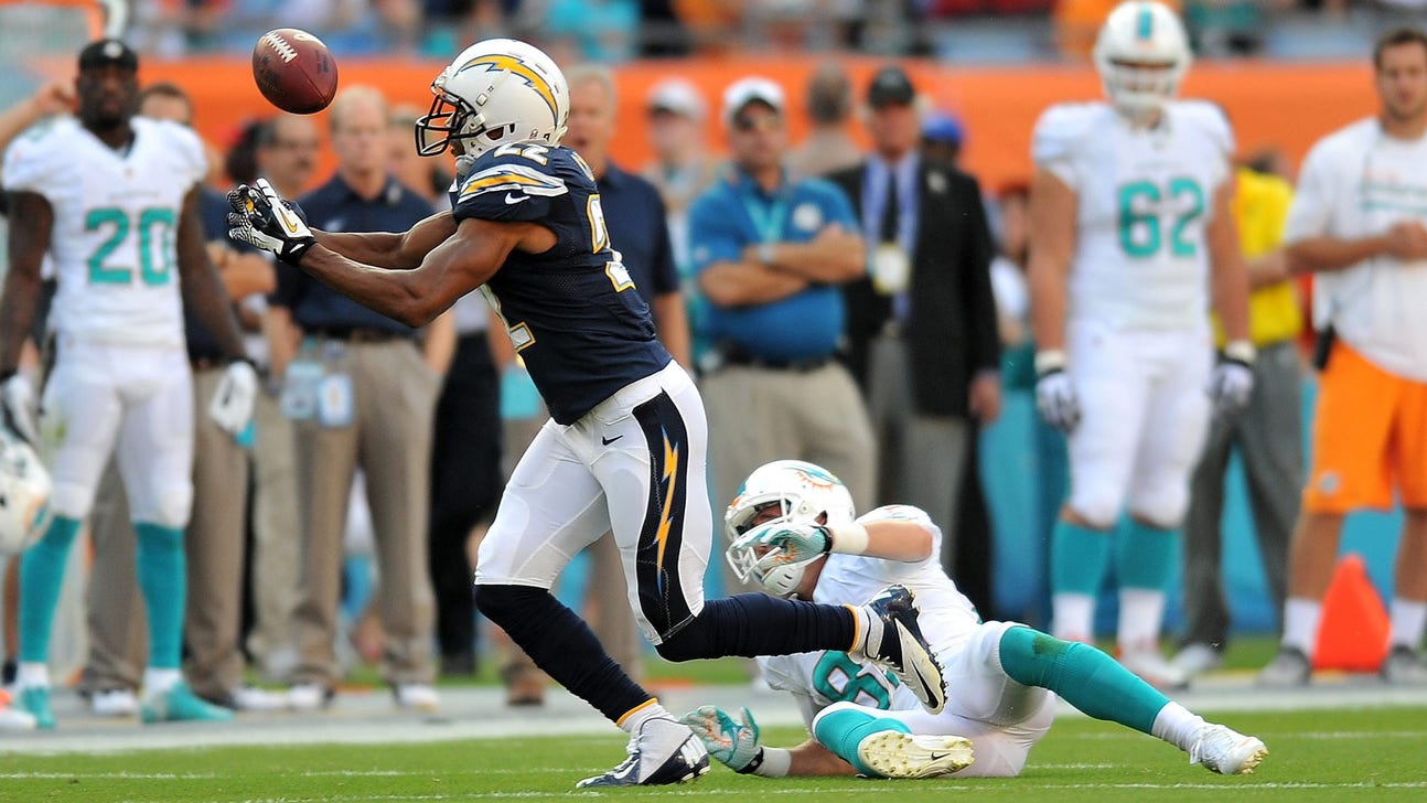 Patriots add depth at cornerback with addition of Derek Cox