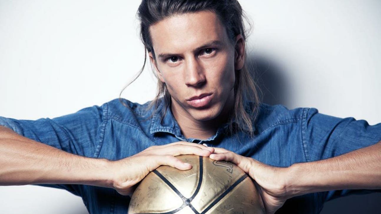 Punk from Paris turns into super streetballer: The Nico Ansom story