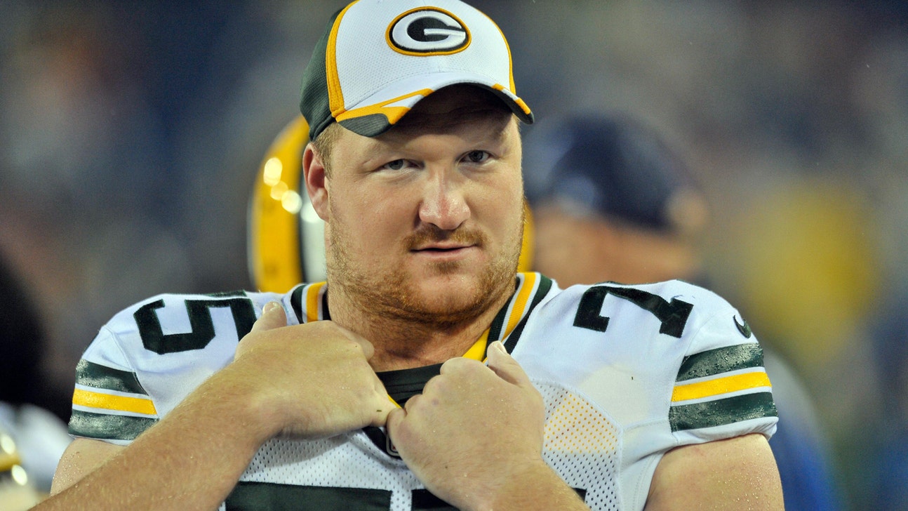 Packers OT Bulaga ruled out for Sunday's game with Seattle due to knee injury