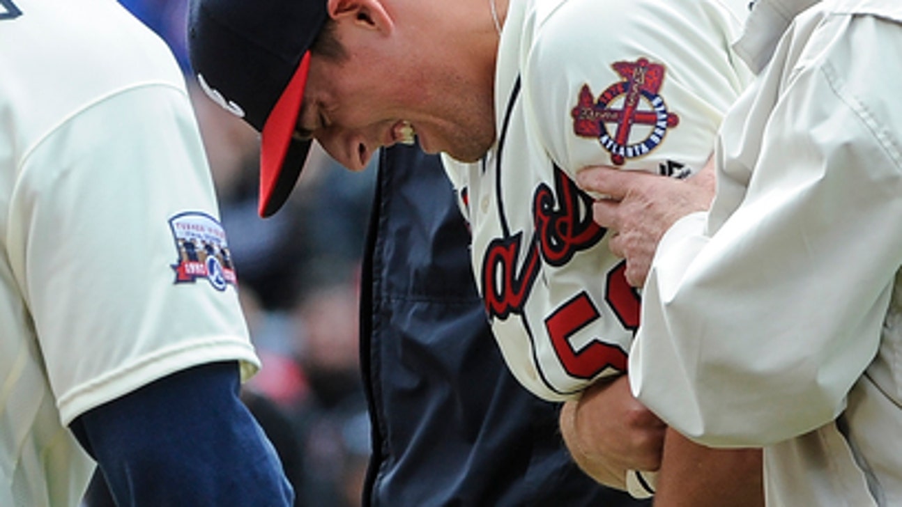 Braves right-hander Winkler breaks elbow throwing a pitch