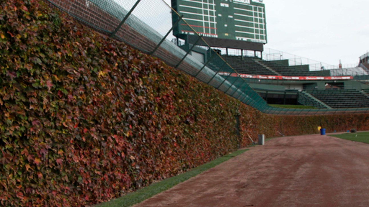 LEADING OFF: Cubs face Kershaw, try to end Series drought