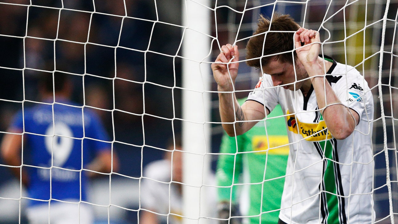 Gladbach teammates combine for preposterous own goal