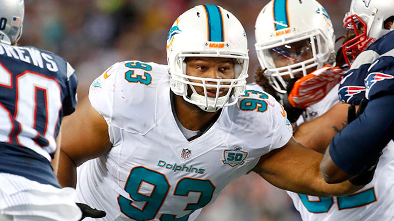 Suh Is Coming for Garoppolo